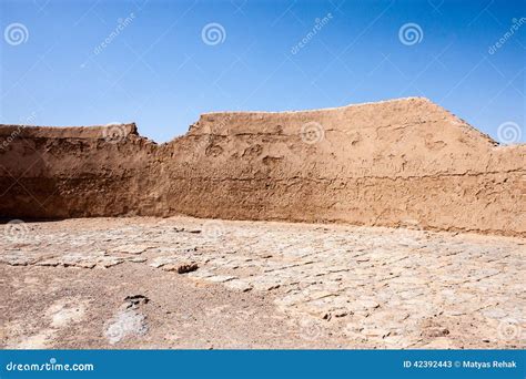 Inside of Zoroastrian Tower of Silence Stock Image - Image of desert, hike: 42392443