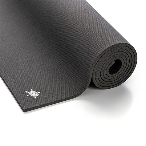 CORE Black Yoga mat - KURMA Yoga - sustainably made in Europe