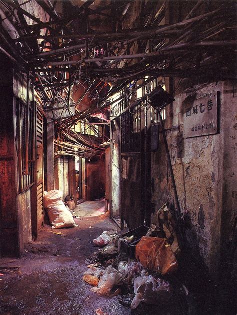 kowloon-walled-city_street.jpg (1038×1380) | Kowloon walled city, Walled city, Cyberpunk city