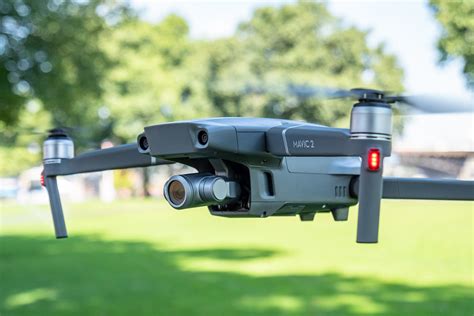 DJI Mavic 2 Pro And Zoom Review: Pair of Aces | Digital Trends