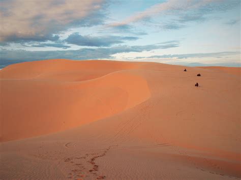 Sleeping On The Beach & Mui Ne Sand Dunes