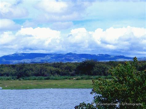 "Balmorhea Lake" by R&PChristianDesign &Photography | Redbubble