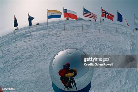 284 South Pole Flag Stock Photos, High-Res Pictures, and Images - Getty ...