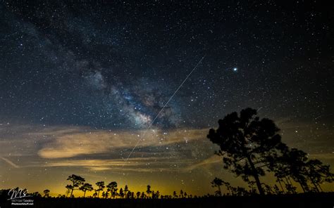 Spot The Station + Milky Way | An early #SpotTheStation this… | Flickr