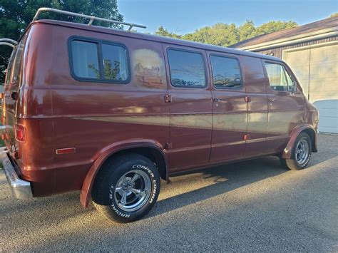 1977 Dodge B200 Tradesman Custom Retro Van Orange RWD Automatic - Classic Dodge B200 Tradesman ...