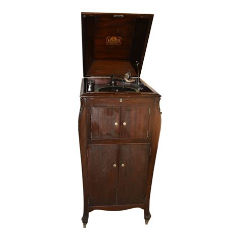 1914 RCA Antique Mahogany Victor Victrola Phonograph Record Player | Chairish