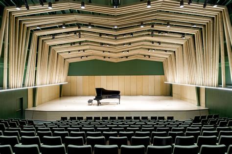 William M. Lowman Concert Hall / Sander Architects | ArchDaily