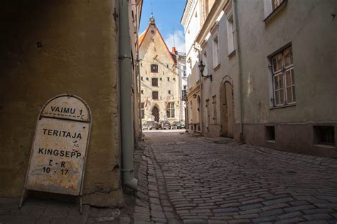 An Ultimate Guide to Estonia's e-Residency