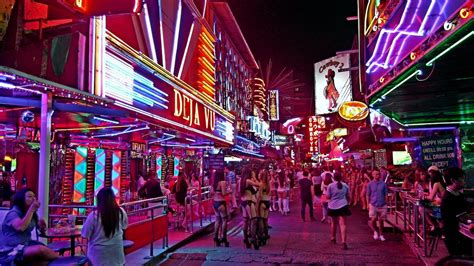 3 Biggest Red Light Districts in Bangkok And The Best Alternative