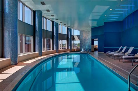 Luxury Hotel In Grand Rapids Near Van Andel Arena | JW Marriott