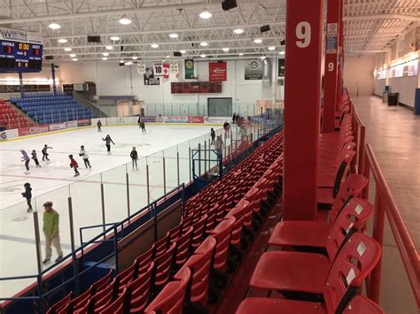 Cowichan Community Centre - Duncan, BC | Victoria Cougars Hockey Project