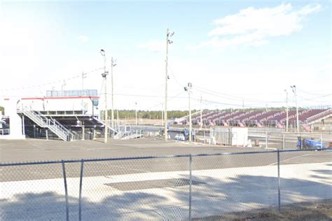 Atco Dragway, beloved racetrack in Camden County, abruptly closes after ...