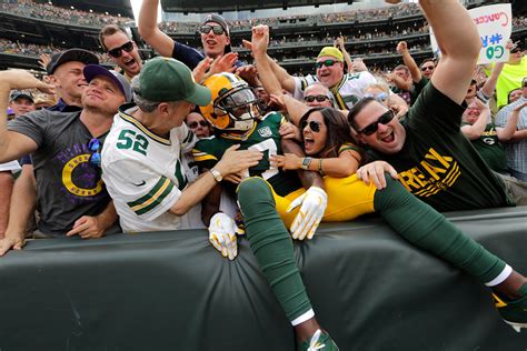 Lambeau Field without Packers fans for home opener: 10 things we'll miss most