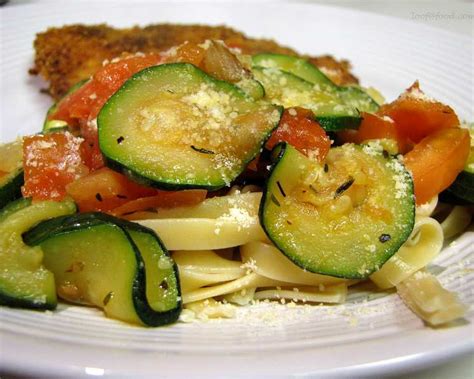 Fresh Zucchini Pasta Sauce Recipe - Italian.Food.com