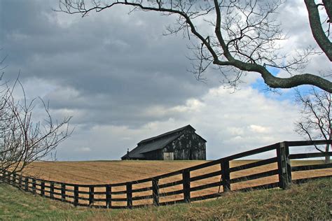 Barn, Fence, and Tree | Seen from Jacks Creek Pike, Fayette … | Flickr