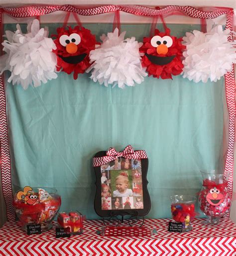 Handmade Happiness: Elmo 2nd Birthday Party