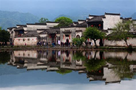 Hongcun Village in Anhui Provunce, China Editorial Photography - Image of architecture, morning ...