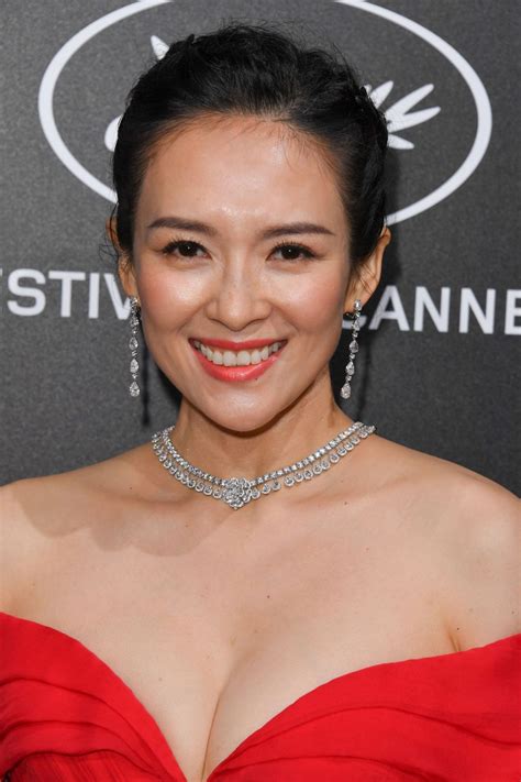 Zhang Ziyi – Official Trophée Chopard Dinner Photocall in Cannes 05/20/2019 • CelebMafia