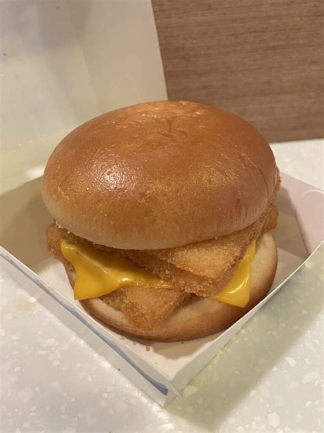 We Tried McDonald's New Black Pepper Filet O Fish®️ Burger; Here's ...