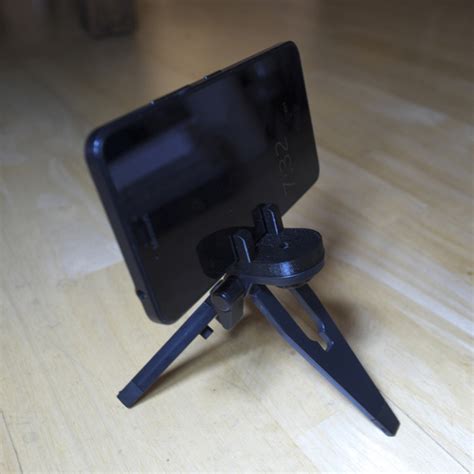 3D Printed Mobile Phone Holder for small tripod by Paul Van Gaans ...