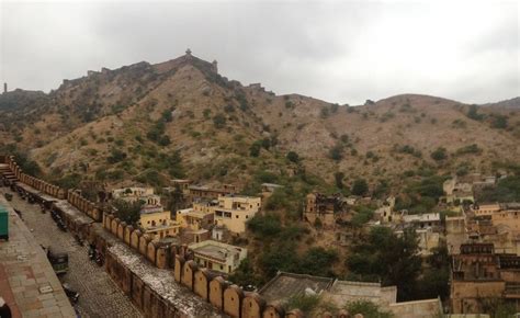 The Humongous Forts of Jaipur. - Tripoto