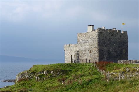 A Kilchoan Diary: New Managers at Mingary Castle