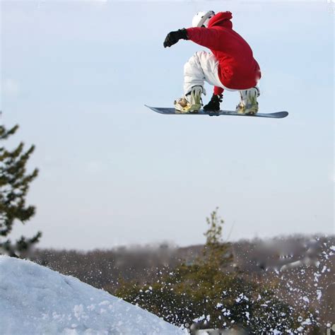 Kids snowboard lessons - STOMPED SNOWBOARDING