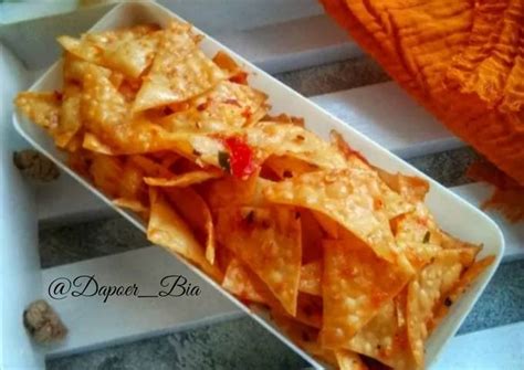 Resep Keripik Pangsit Pedas Manis oleh Dapoer_Bia - Cookpad