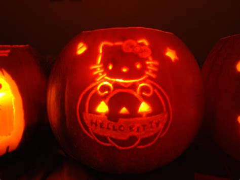 Hello Kitty Pumpkin Carving 3 by katrivsor on DeviantArt