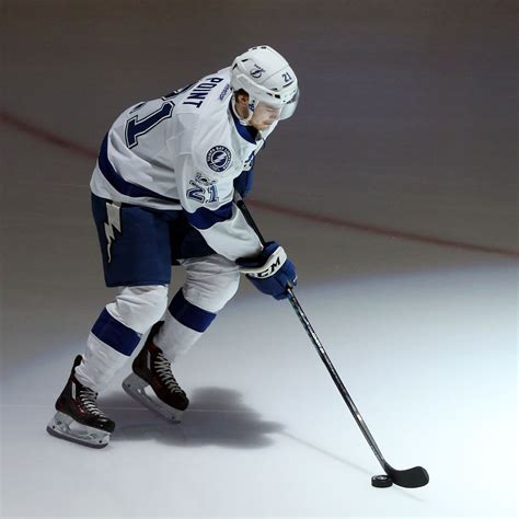 Brayden Point Stick / Point Scores Twice As Lightning Edge Blue Jackets ...