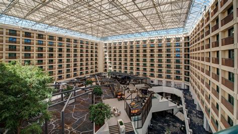 Upscale SFO Airport Hotel | Hyatt Regency San Francisco Airport