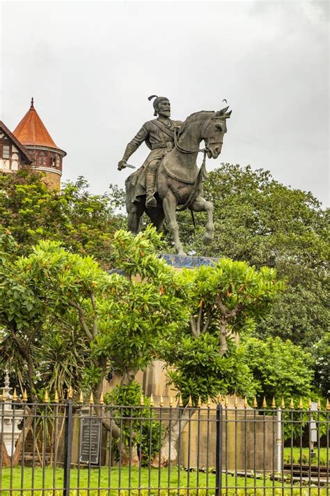 Statue of King Shivaji,Statue of Chhatrapati Shivaji Maharaj in Mumbai ...