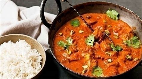 12 Dishes That Are a Must at Every Sikh / Punjabi Wedding | Communities | Wedding Blog