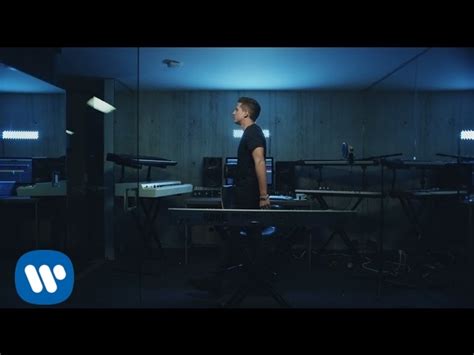 Charlie Puth - Attention [Official Video] Chords - Chordify