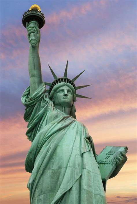 Statue of Liberty, New York City - 1000pc Jigsaw Puzzle By Tomax in 2021 | Statue of liberty ...