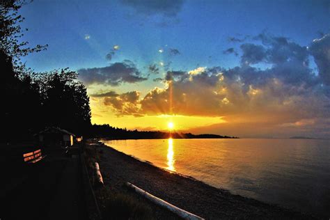 Qualicum Beach Sunset | Wayne Polk | Flickr