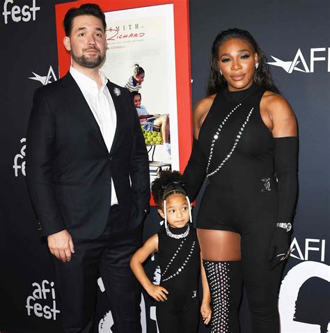 Alexis Ohanian Transforms Daughter Olympia's DIY Bracelet into Jewelry