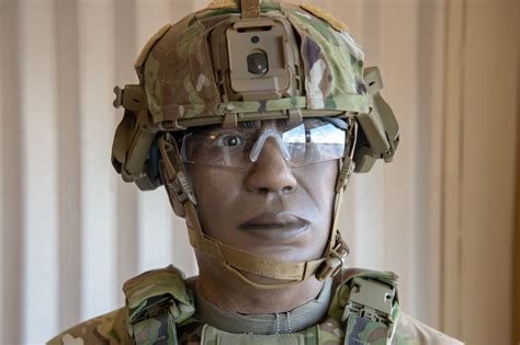 Army returns life-saving helmet to Soldier, unveils new protective gear ...