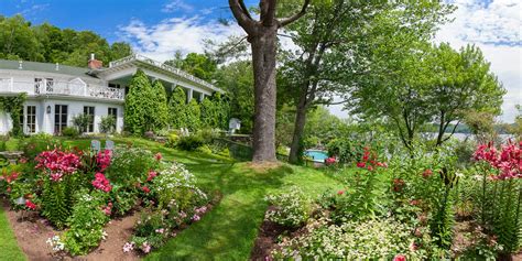 Manoir Hovey in North Hatley, Quebec