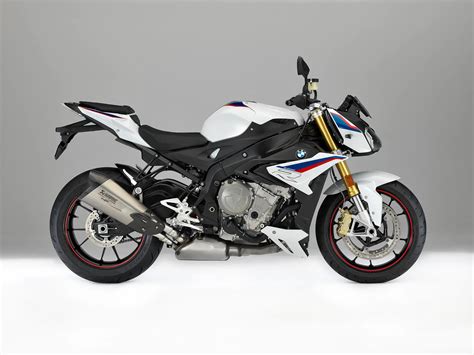 2017 BMW S1000R Review