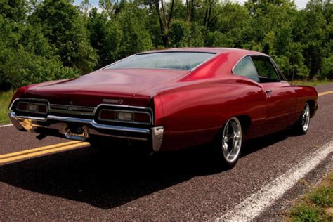 Candy apple red 1967 Chevy Impala SS for sale: photos, technical specifications, description