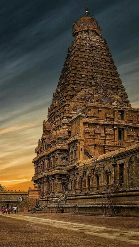 An Ancient Indian temple, where priests worshipped hinduism Indian ...