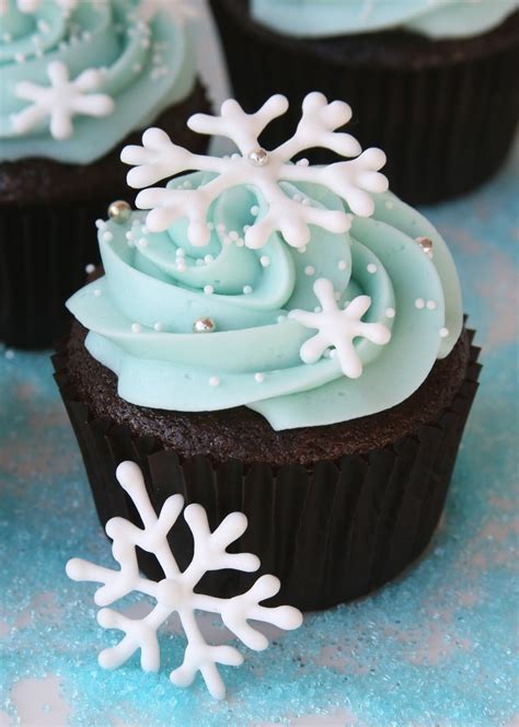 Cool Cake Ideas | Winter cupcakes, Christmas desserts, Cupcake cakes