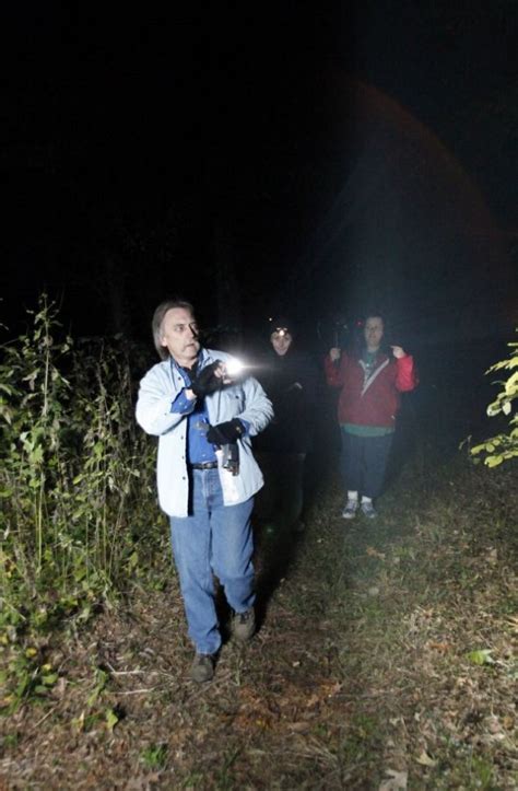 Memphis locals getting hands on ghost hunting experience - Ghost Theory