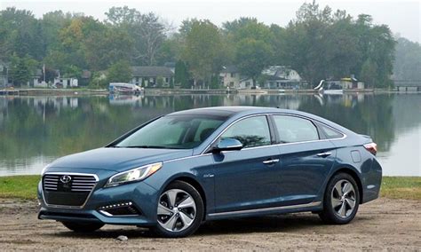 2016 Hyundai Sonata Pros and Cons at TrueDelta: 2016 Hyundai Sonata Hybrid Review by Michael Karesh