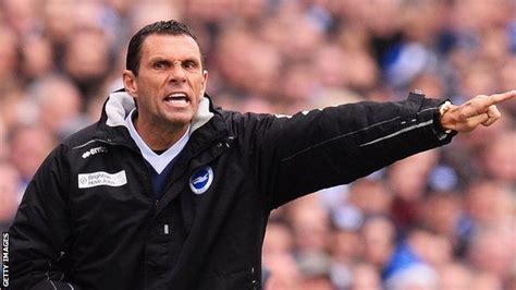 Gus Poyet suspended by Championship side Brighton - BBC Sport