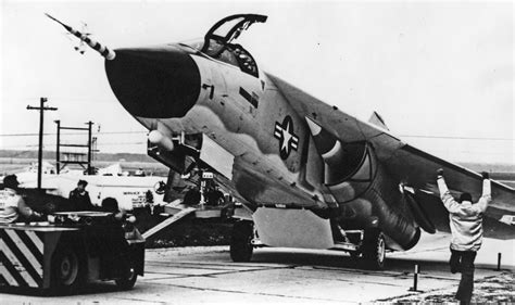 Tailhook Topics: The F-111B Production Main Landing Gear