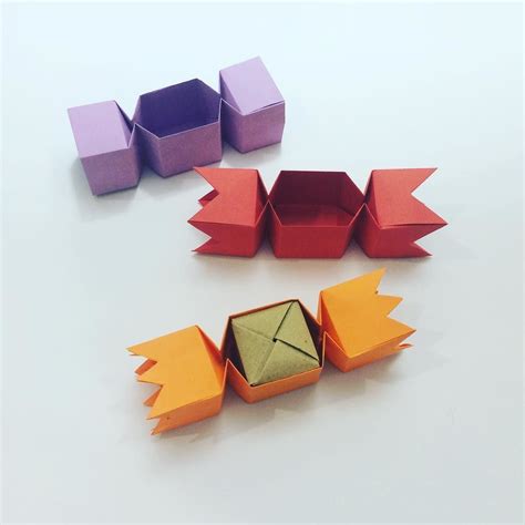 Origami Cube Single Sheet - Origami