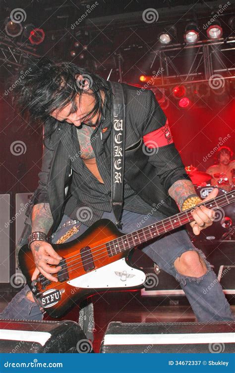 Motley Crue,Nikki Sixx editorial photography. Image of original - 34672337