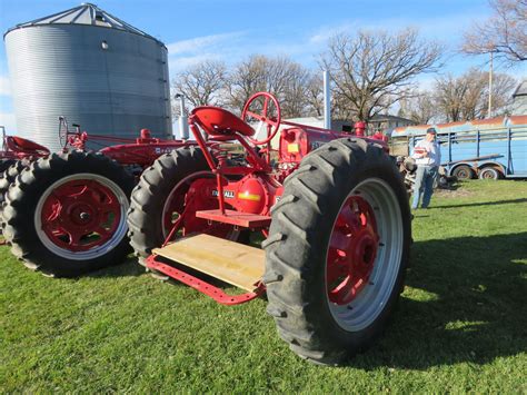 Lot 4H – 1938 Farmall F-20 Tractor | VanderBrink Auctions